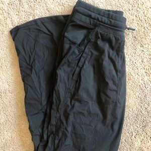 Ivivva Dance studio joggers size 13